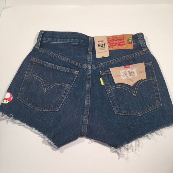 Levi’s 501 Super Mario Bros high rise cutoff short size 25 - Picture 8 of 15